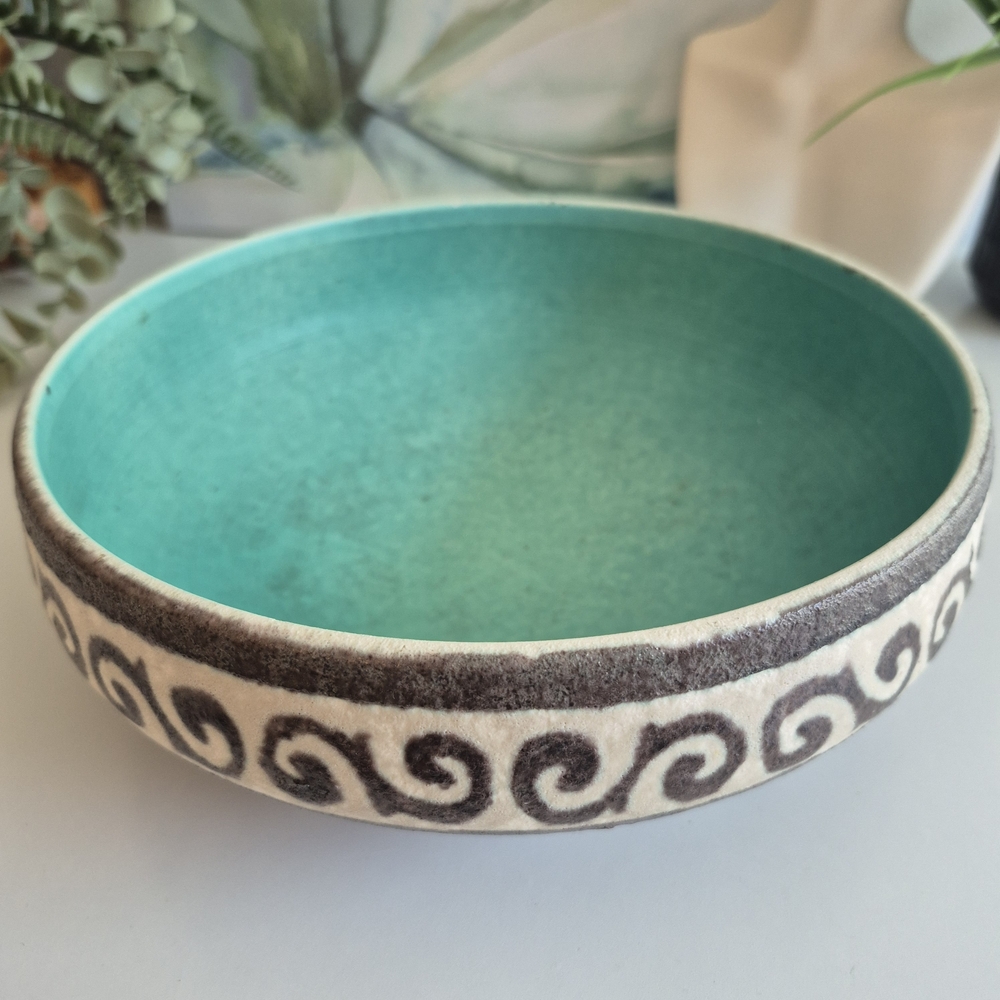 Vtg Handcrafted Ceramic Bowl with Swirl Design Aqua Interior by Gmundner Keramik